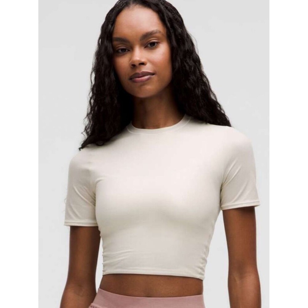 Lululemon Wundermost Ulta Soft Nulu Cropped Top Shirt White Medium 8 Med